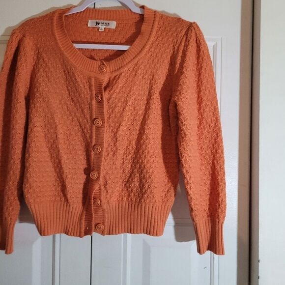 Ye Mak! Cropped Orange peach Sweater Sz. L  NWOTag Excellent Condition Unworn - Picture 1 of 7